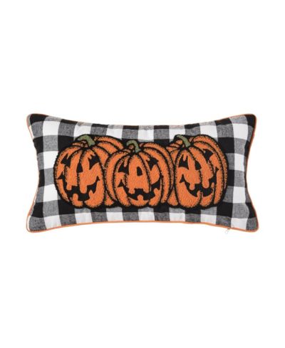 Декоративная подушка C&F Home Jack-O-Lantern Pumpkin Check Tufted Bolster для Хэллоуина, 12"x24"