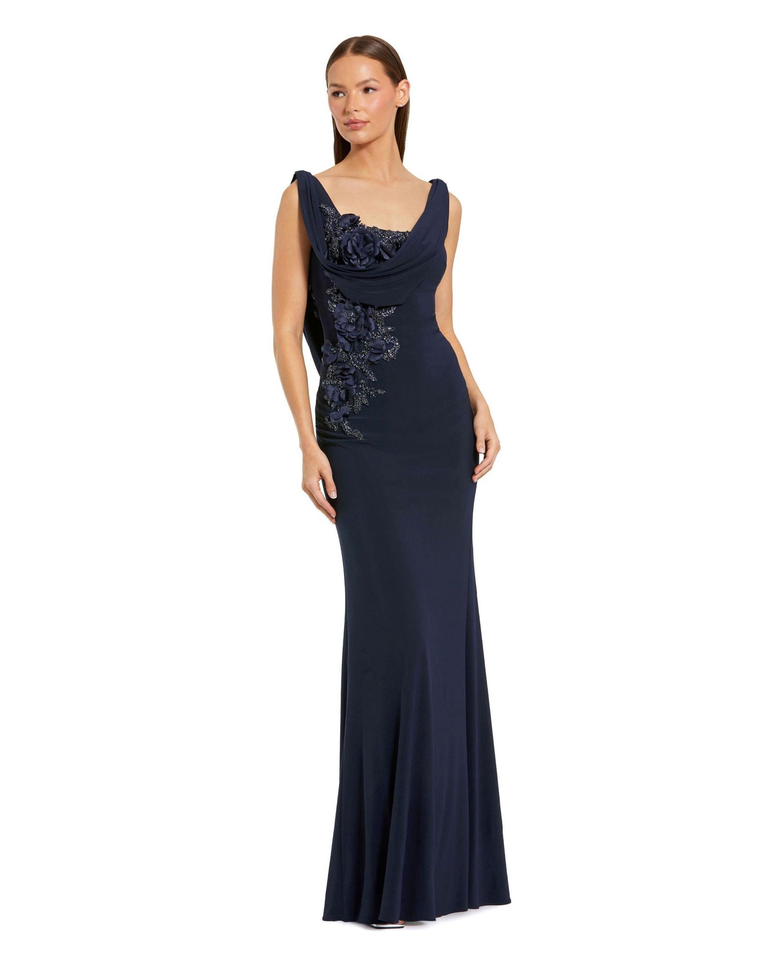 Вечернее платье Mac Duggal Sleeveless Jersey Cowl Neck с бисером