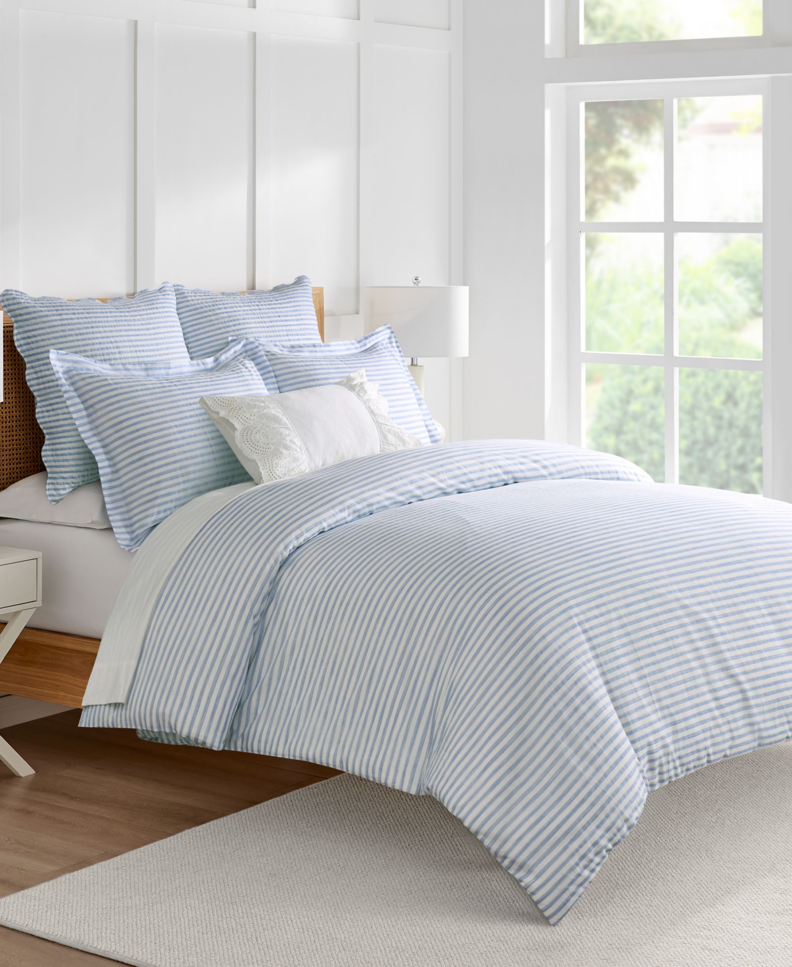 Levtex Home Комплект постельного белья Martha Stripe Reversible 2-Piece Twin/Twin XL