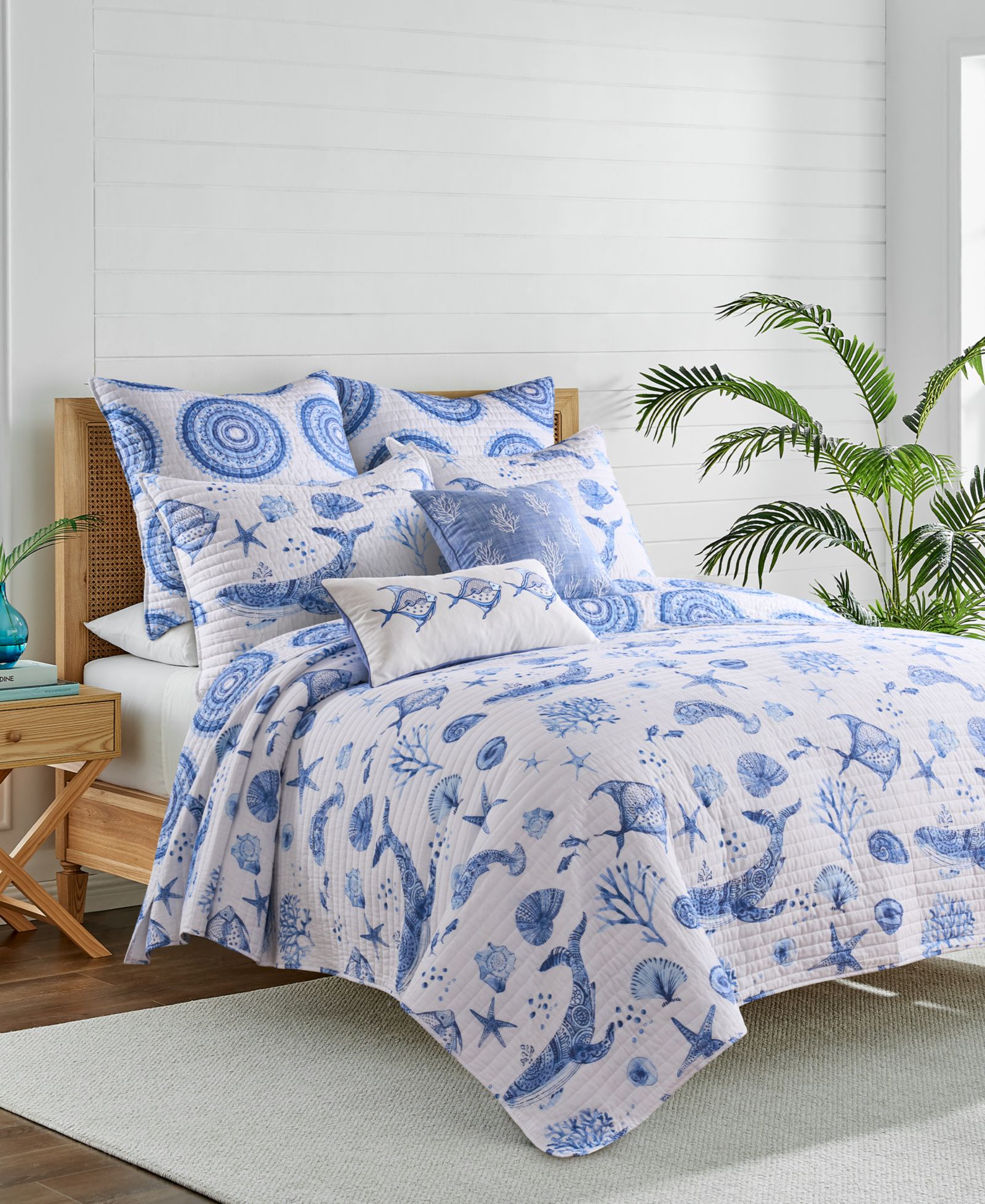 Levtex Home комплект из 3 шт. reversible Batik Ocean Quilt, Full/Queen
