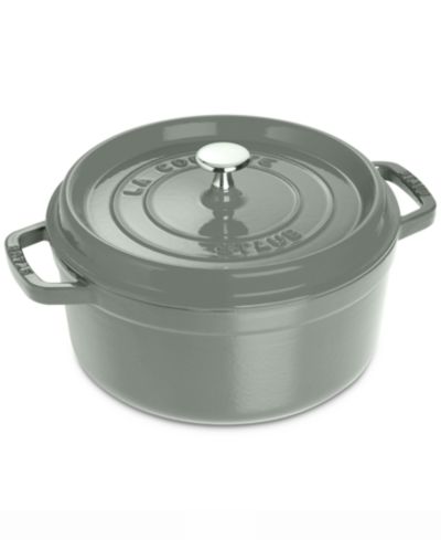 Эмалированная чугунная кастрюля Staub Enameled Cast Iron 2.75-Qt. Dutch Oven
