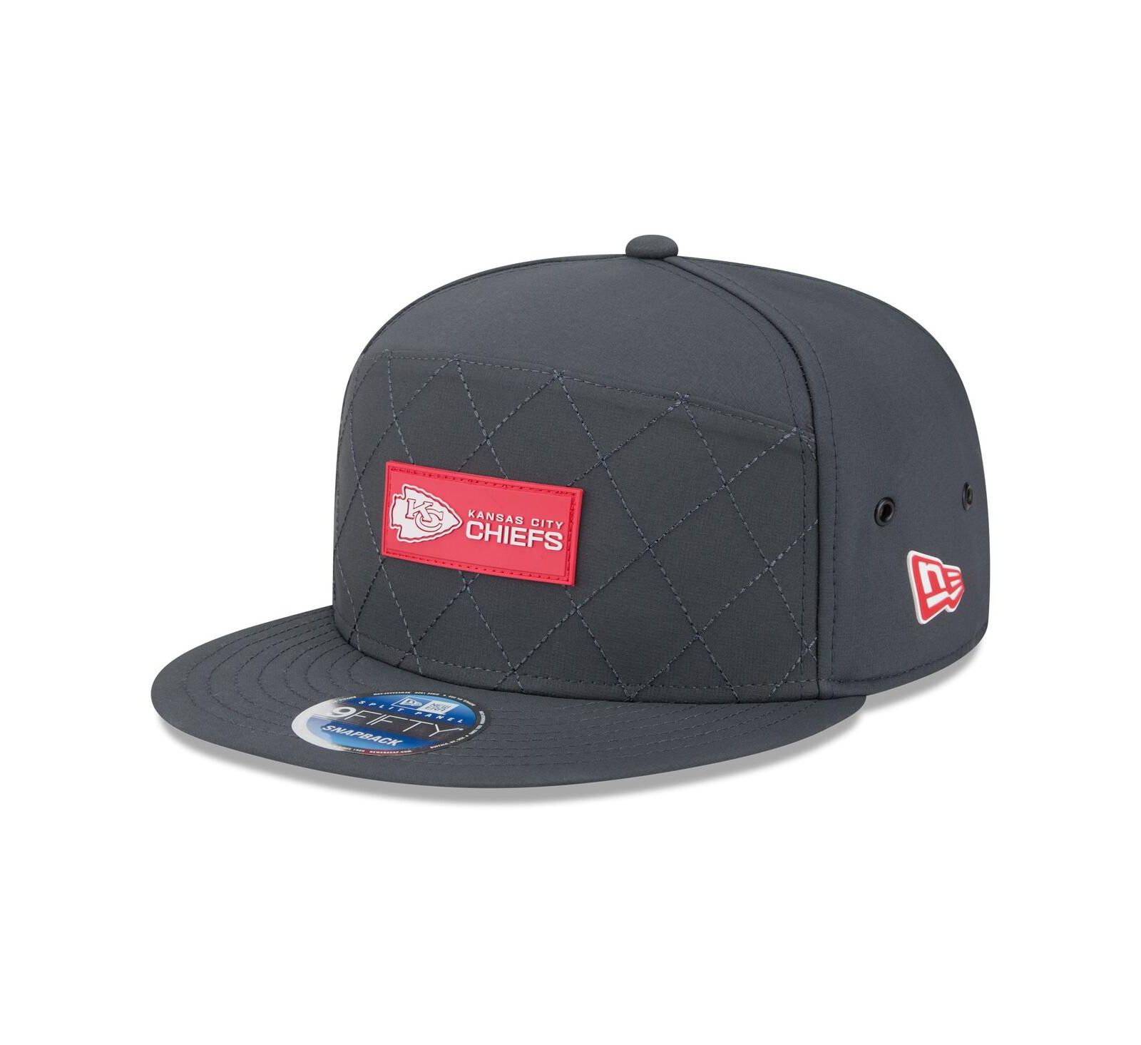 New Era Men's Charcoal Kansas City Chiefs 2025 Sideline Cold Weather Split Panel 9FIFTY Snapback Hat