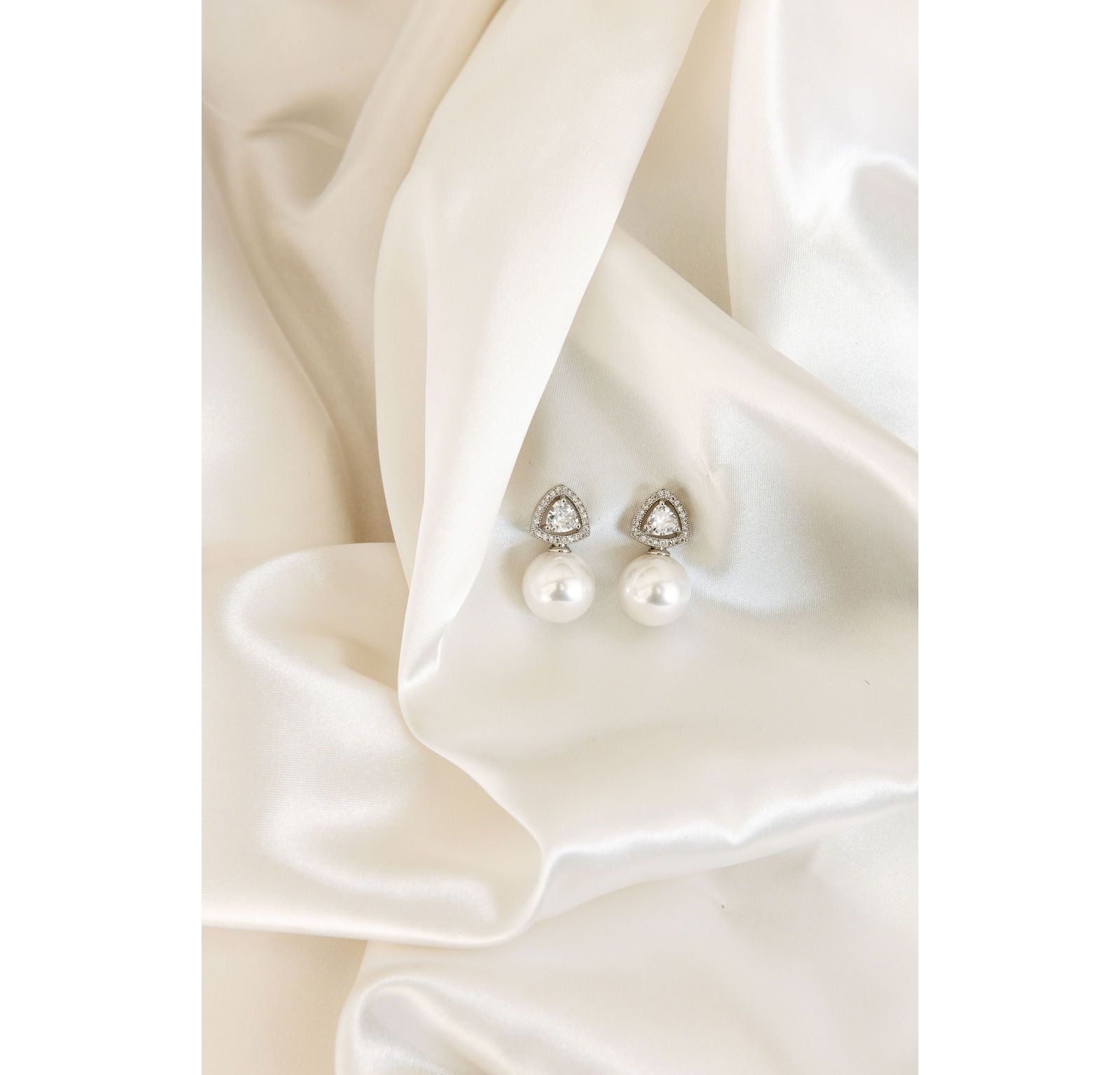 Серьги-подвески Legacy Pearl Drop Earrings