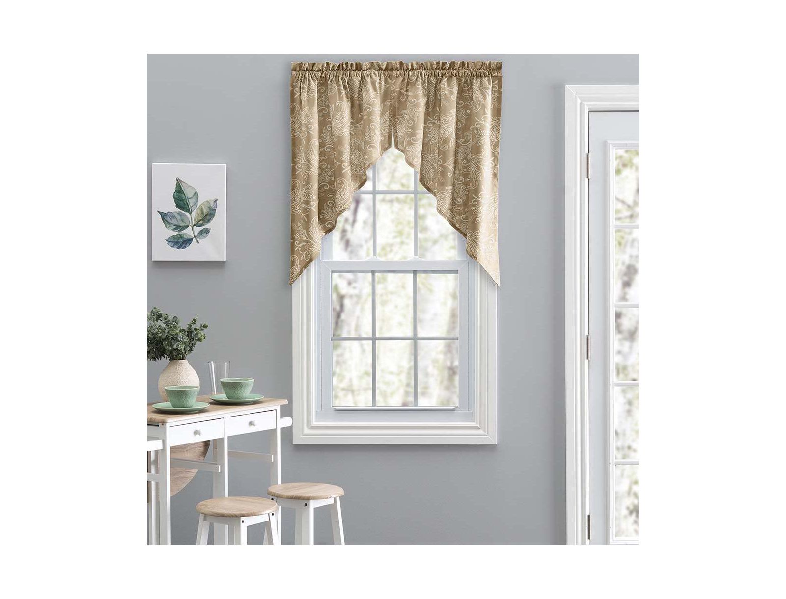 Ellis Curtain Lexington Leaf Pattern on Colored Ground Tailored Swags