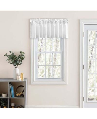 Ellis Classic Tailored Design in a Perma Press Fabric 3" Rod Pocket Tailored Valance