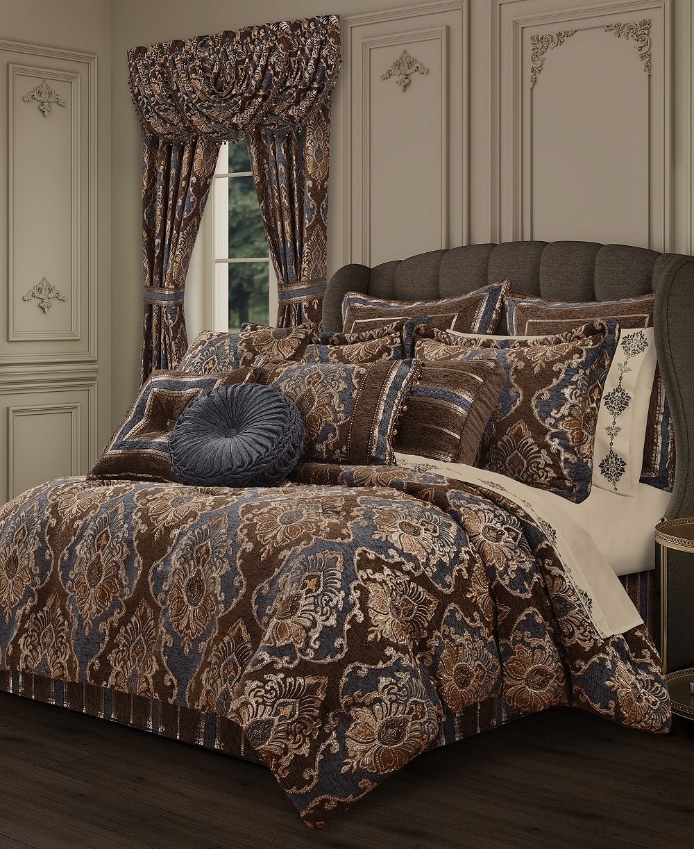 Комплект постельного белья J Queen New York Sofia Chenille Damask 4-Pc. Queen