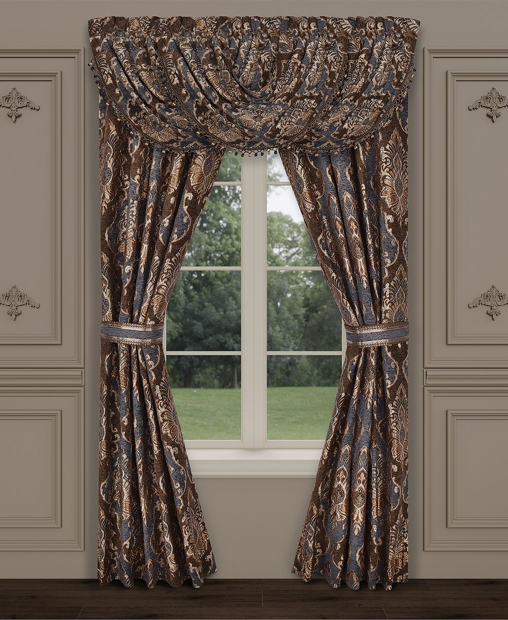 Комплект из двух штор J Queen New York Sofia Window Panel, 50" x 84"