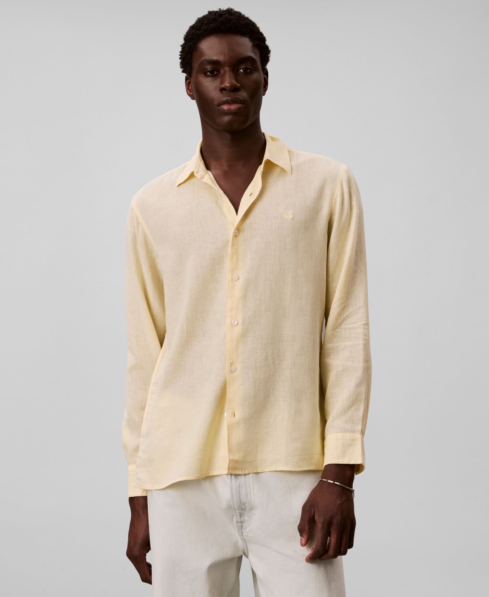 Мужская однотонная рубашка Calvin Klein из смеси льна