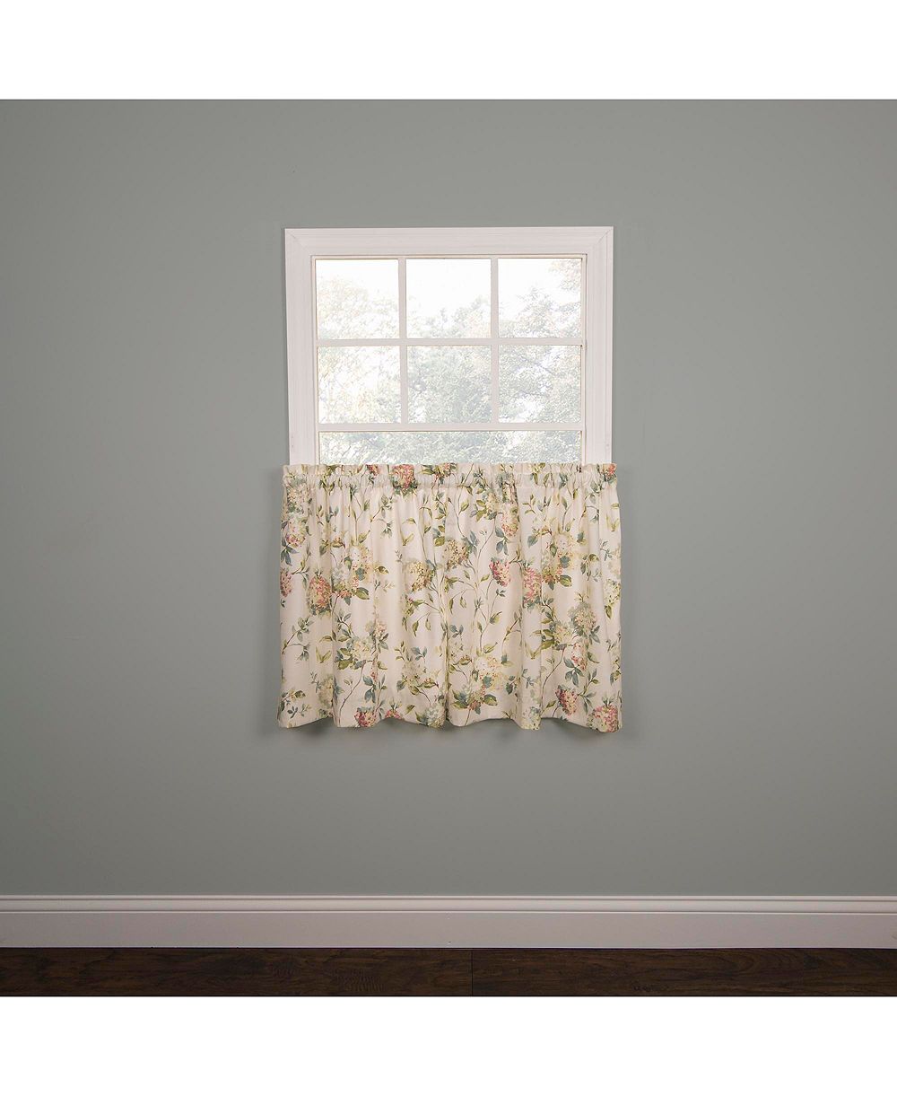 Комплект из 2 штор Ellis Curtain Abigail Design с эффектом затемнения