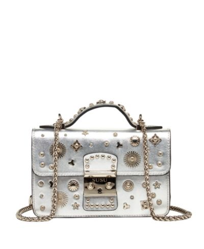 Silver/metallic silver