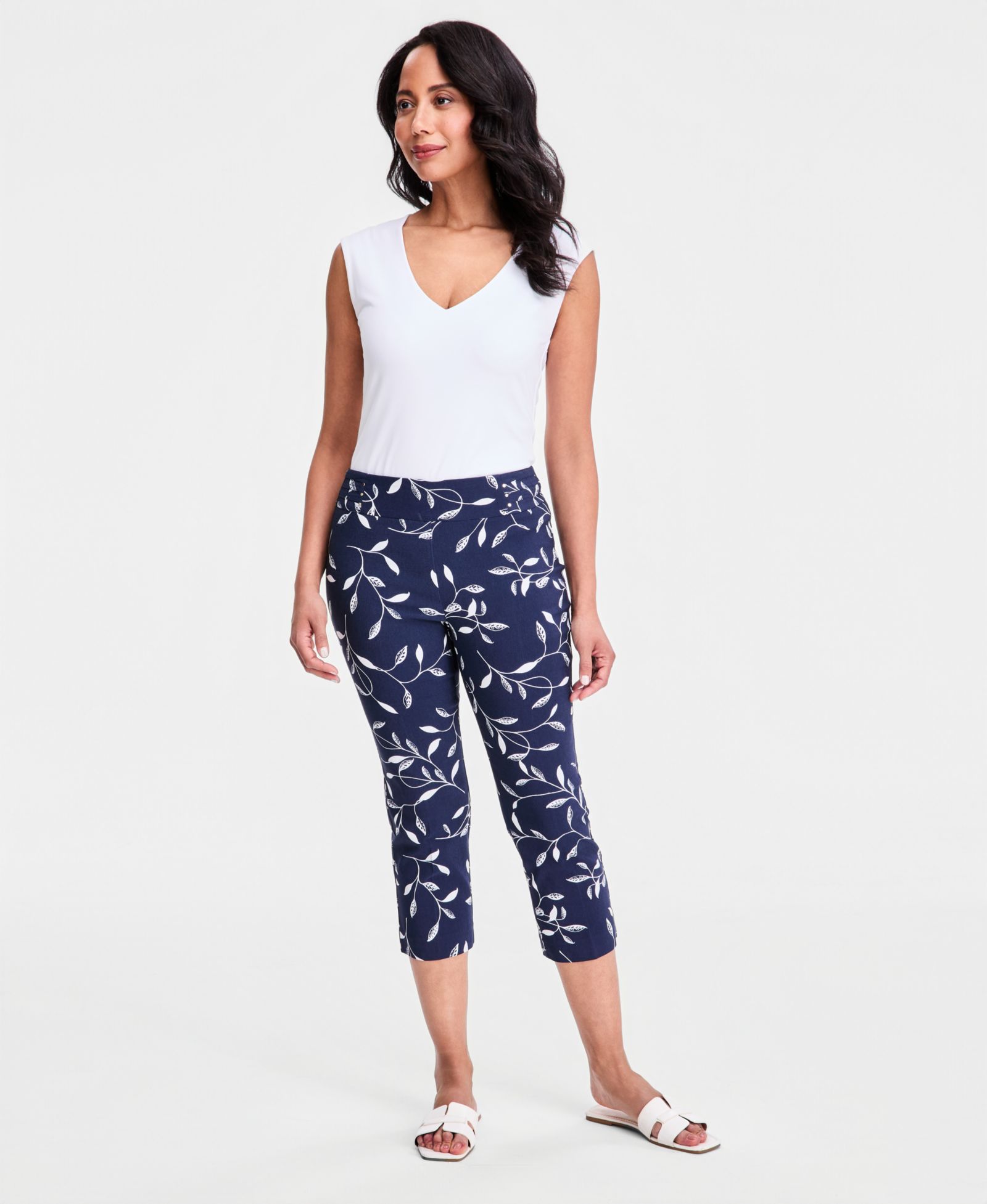 JM Collection Women's Printed Pull-On Capri Pants, Macy's Exclusive