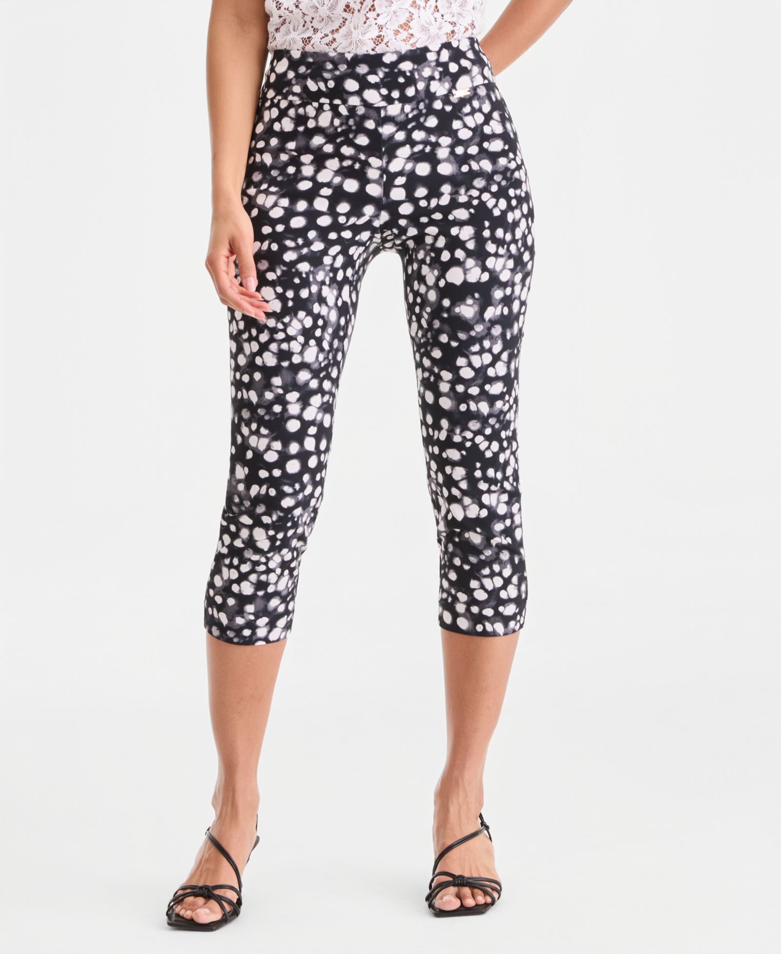 I.N.C. International Concepts Women's Printed Pull-On Capri Pants, Macy's Exclusive