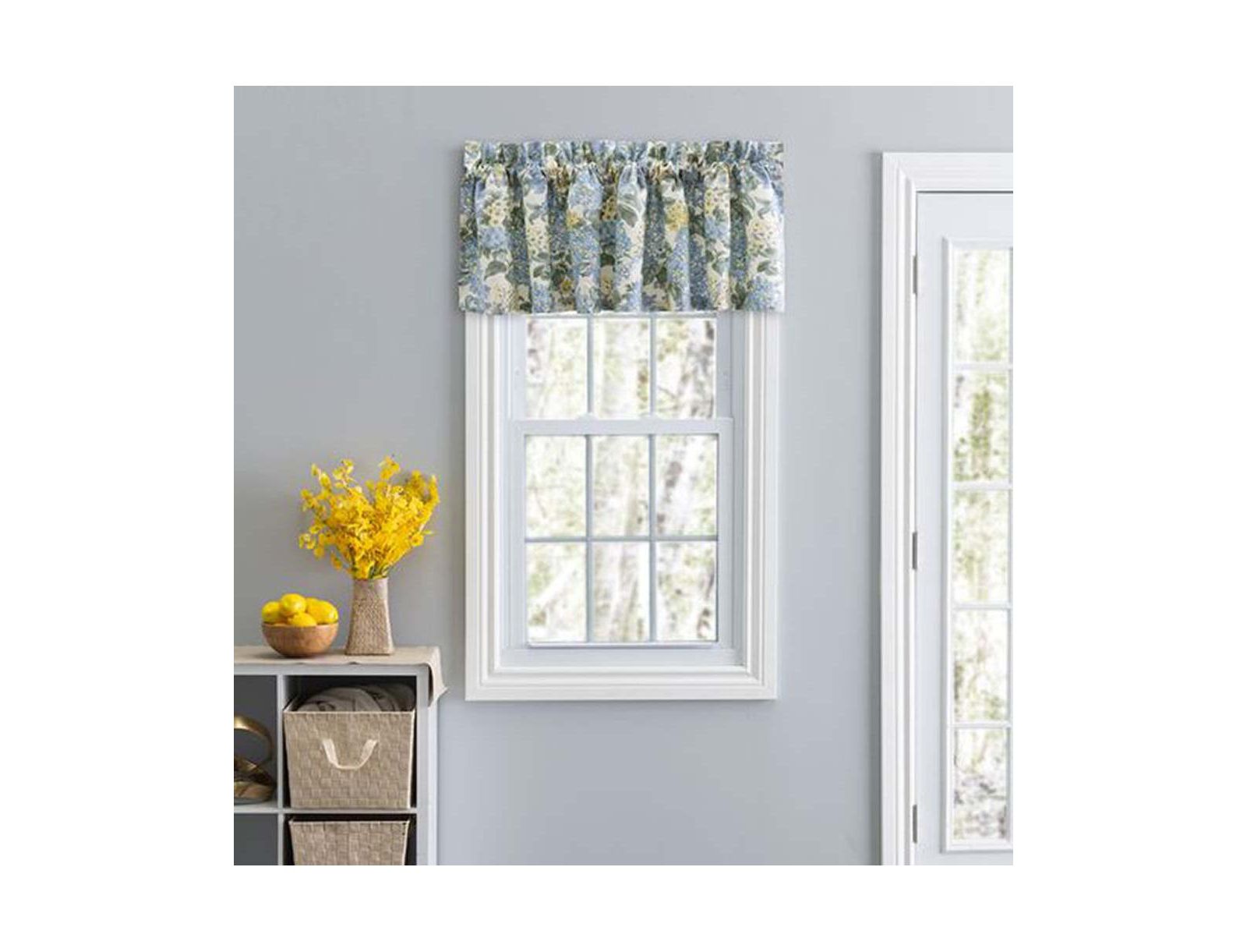 Занавеска Ellis Hydrangea Classic Pattern Printed 3" Rod Pocket 70"x12"