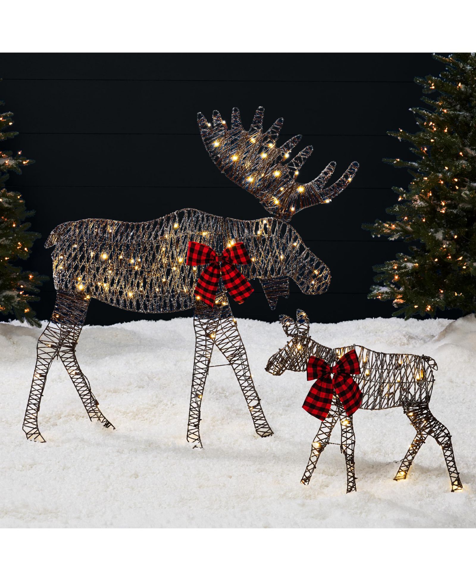 Best Choice Products 4ft 2-Piece Lighted 2D Christmas Moose Set Outdoor Decor с 125 LED Lights, Stakes