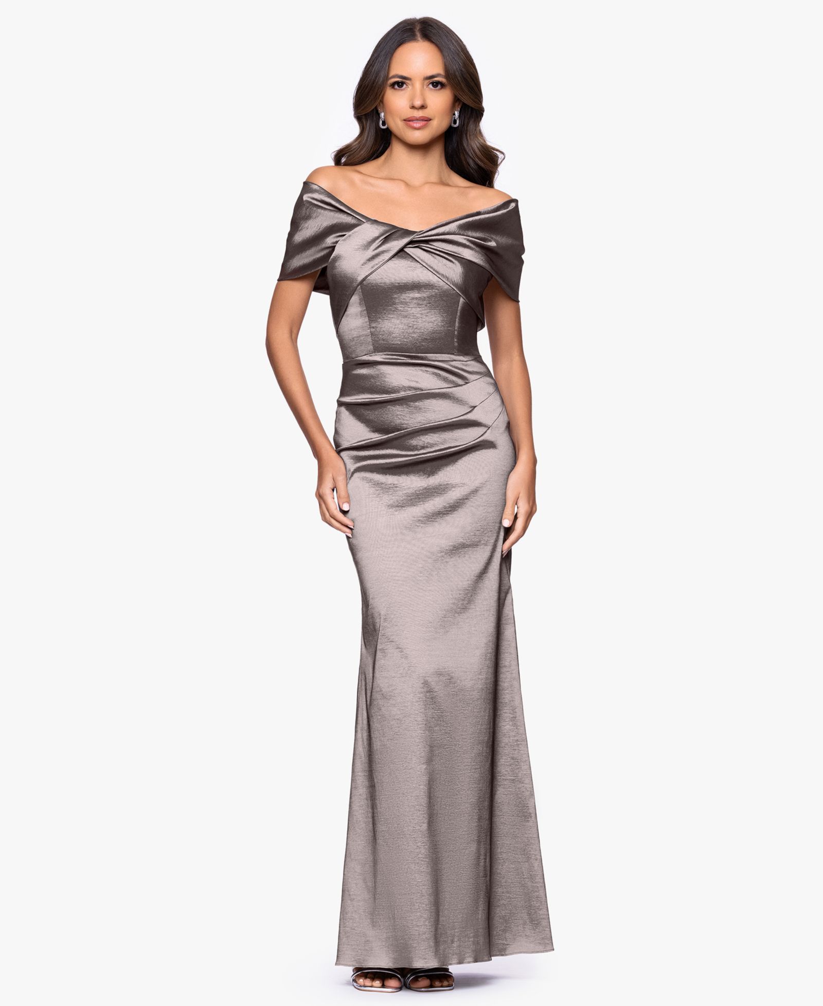 Женское вечернее платье Betsy & Adam Off-The-Shoulder Ruched Long