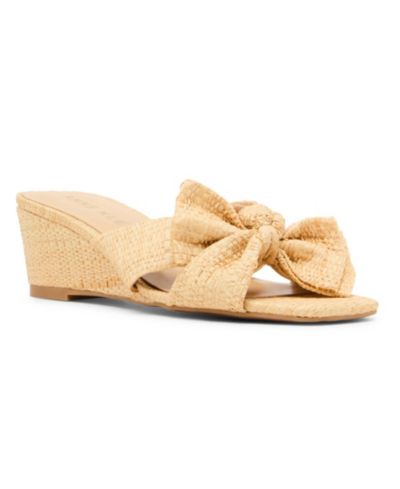 Женские босоножки Anne Klein Dara Bow Wedge