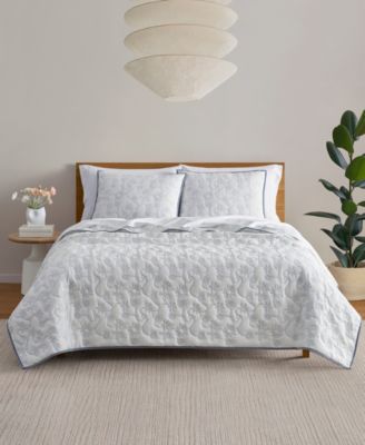 UGG® Botanic 3-Piece Quilt Set, King/California King