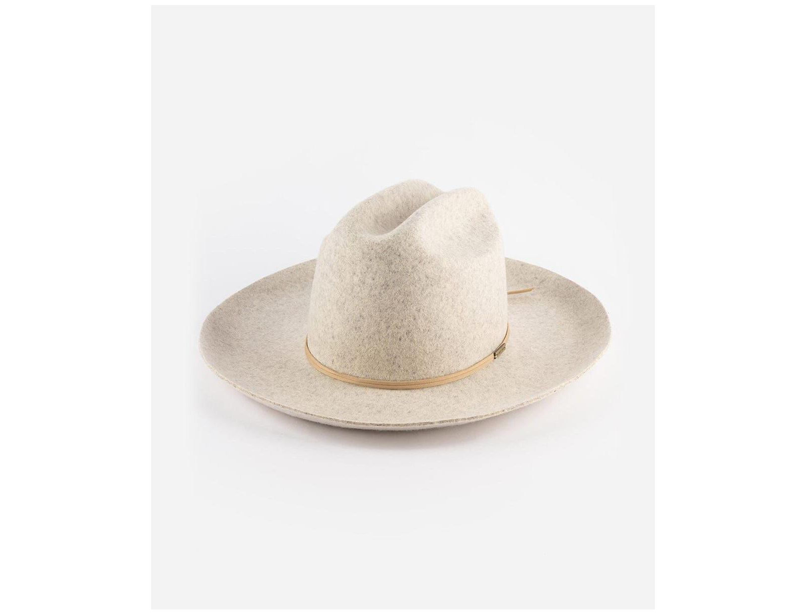 Gigi Pip Women's Stylish Ezra Western Hat for Modern Fashion Enthusiasts