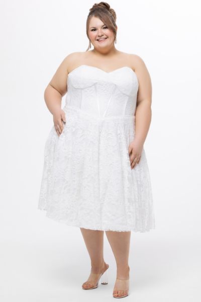 Женское вечернее платье Celebrations by Sydney's Closet Sweetheart Strapless Lace Bustier