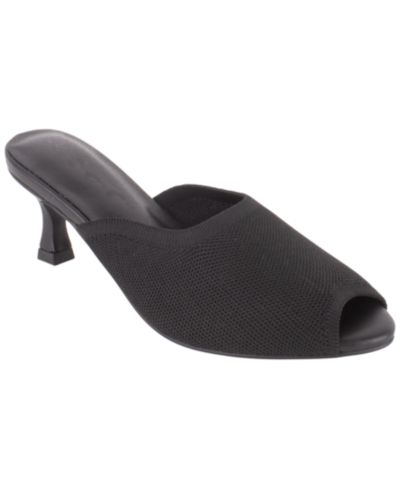 Мюли Tahari Women's Maui Kitten Heel