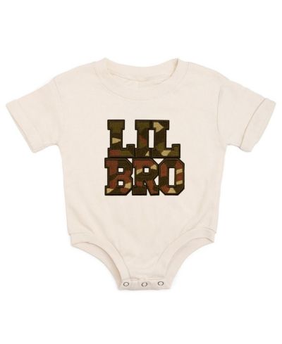 Sweet Wink Детский комбинезон с коротким рукавом и камуфляжной нашивкой «Lil Bro» для мальчиков