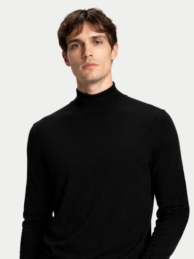 Gobi Cashmere Мужской джемпер из кашемира и шелка с высоким воротником