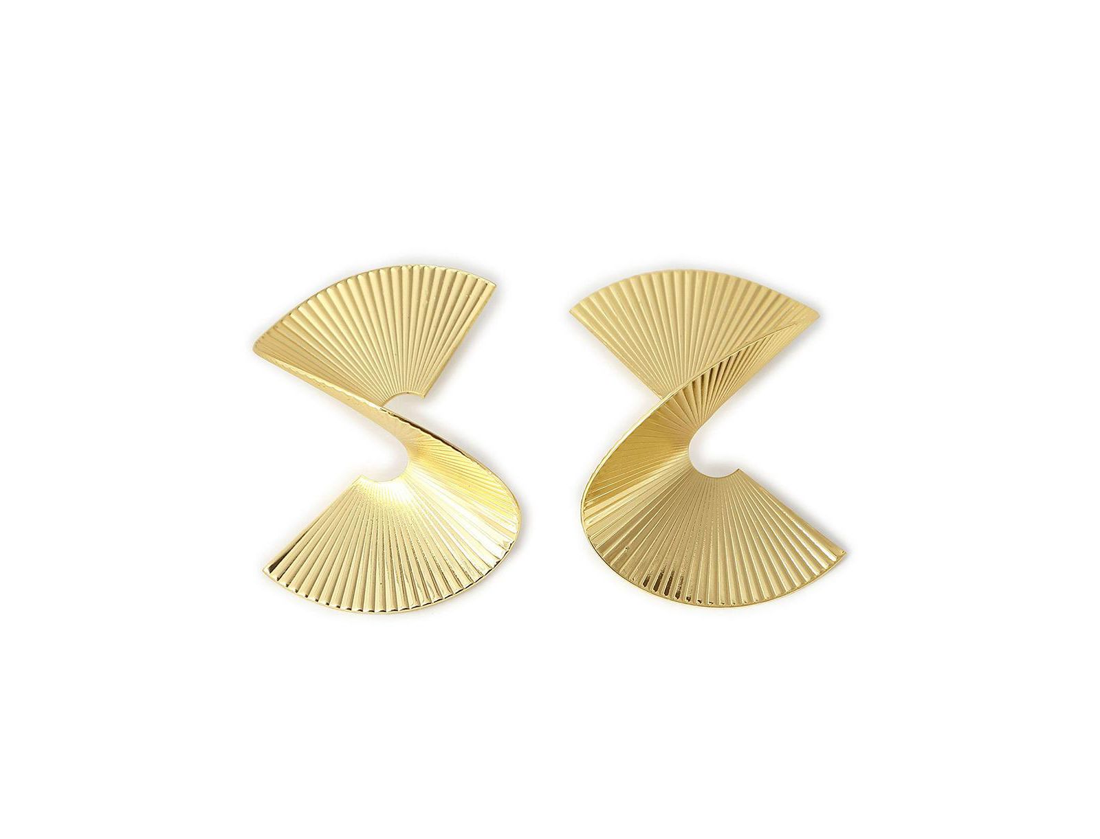 SOHI Women's Gold Metallic Twist Drop Earrings