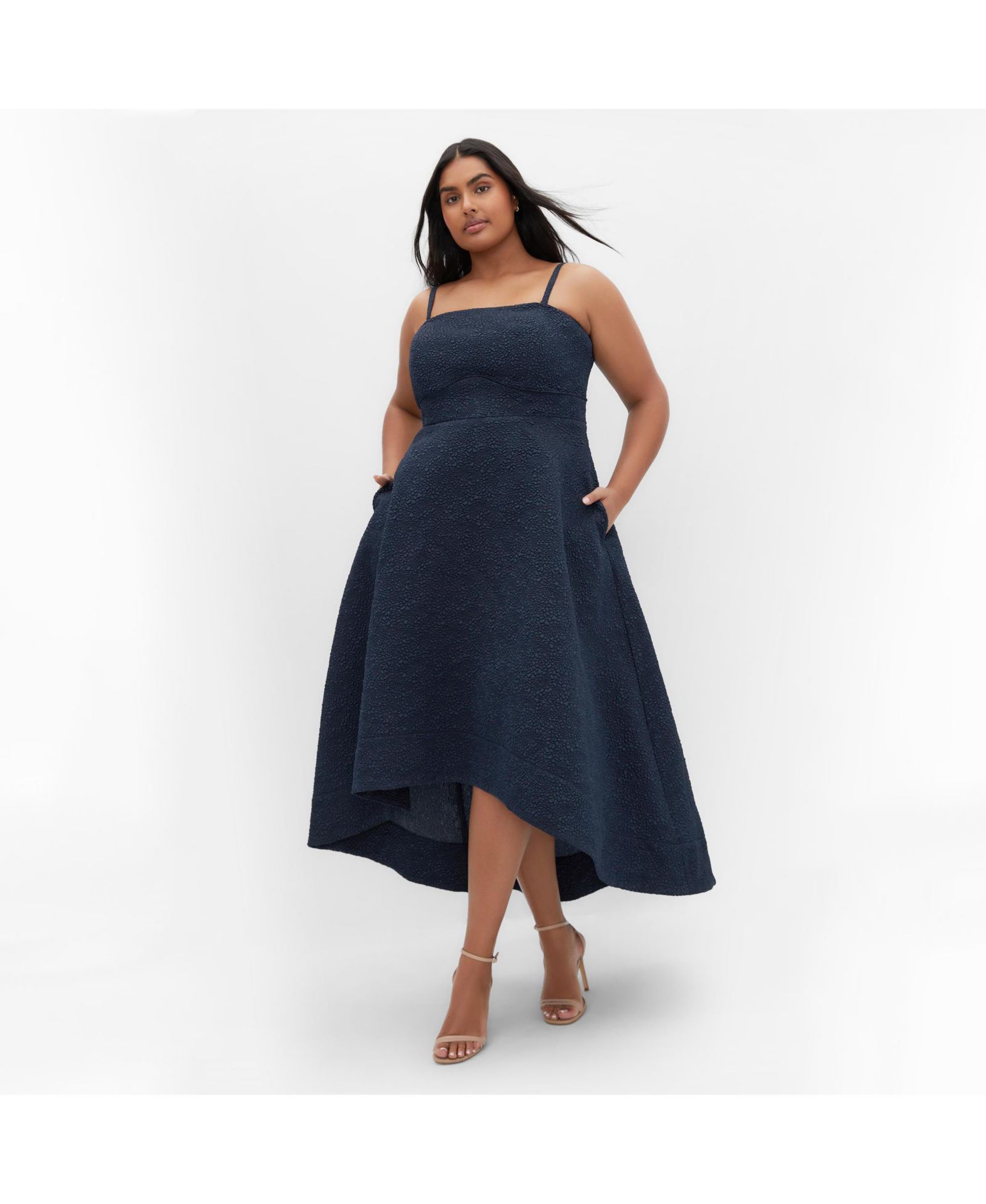 Макси-платье CITY CHIC Plus Size Tiffany Hi Low
