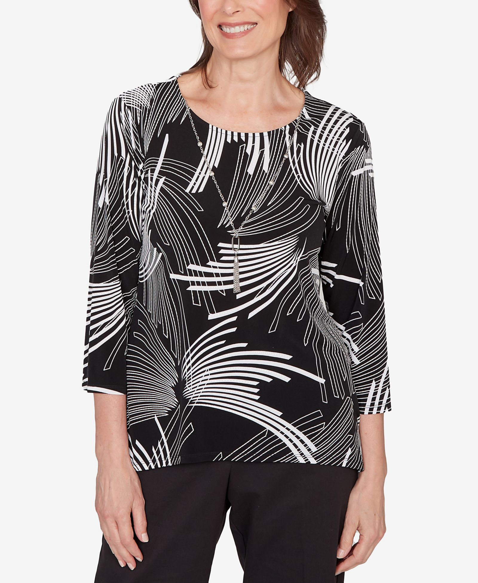 Alfred Dunner Women's Classic Geometric SharkBite Hem Top with Necklace