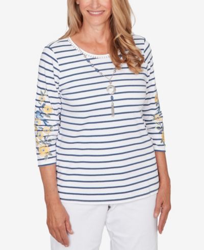 Женская блузка Alfred Dunner Petite Classic Floral Embroidered Stripe с ожерельем