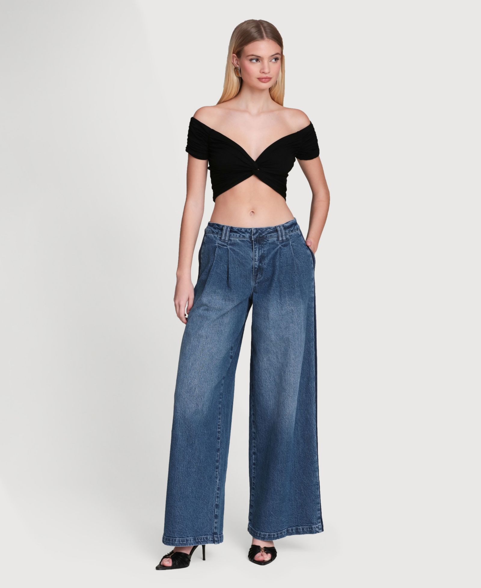 Avec Les Filles Women's Side Stripe Denim Mid Rise Pants
