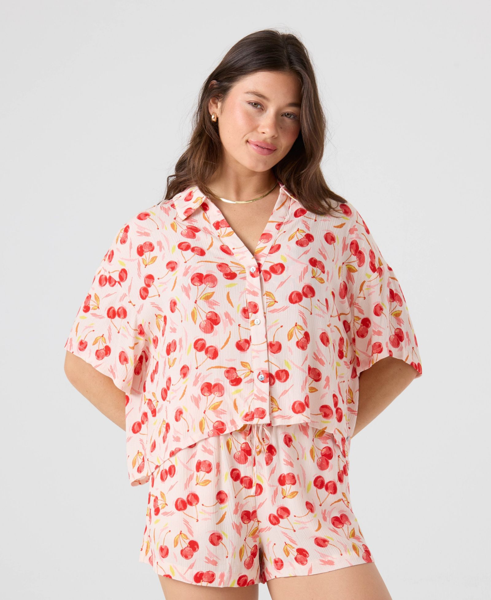Женские шорты Roxy Cherry Printed Swim Cover-Up