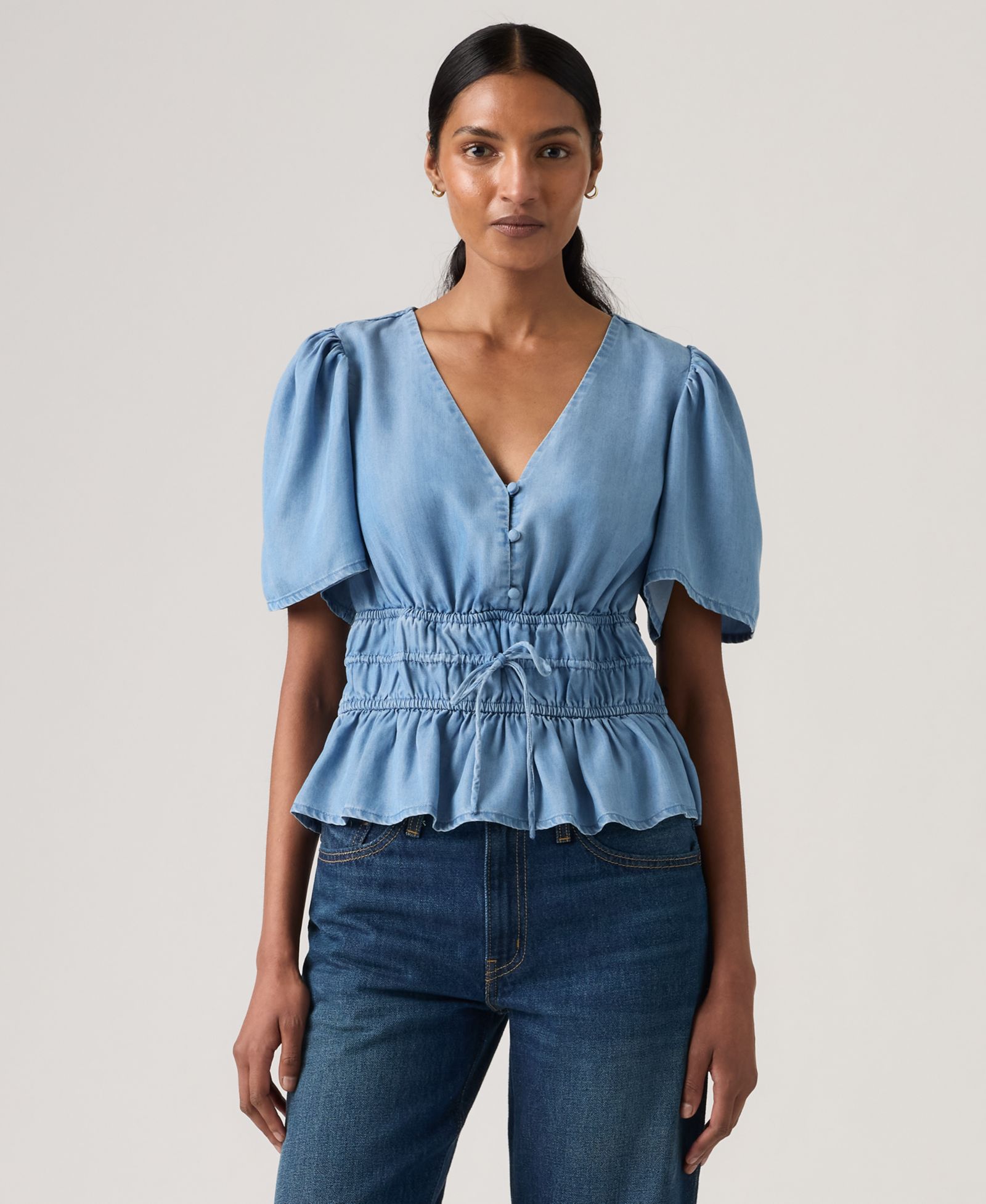 Levi's Women's V-Neck Ryan Short-Sleeve Crepe Blouse