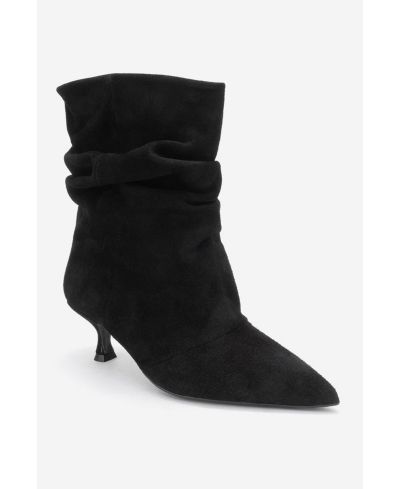 Женские кожаные ботильоны Forever & Always Shoes Balei с острым носом