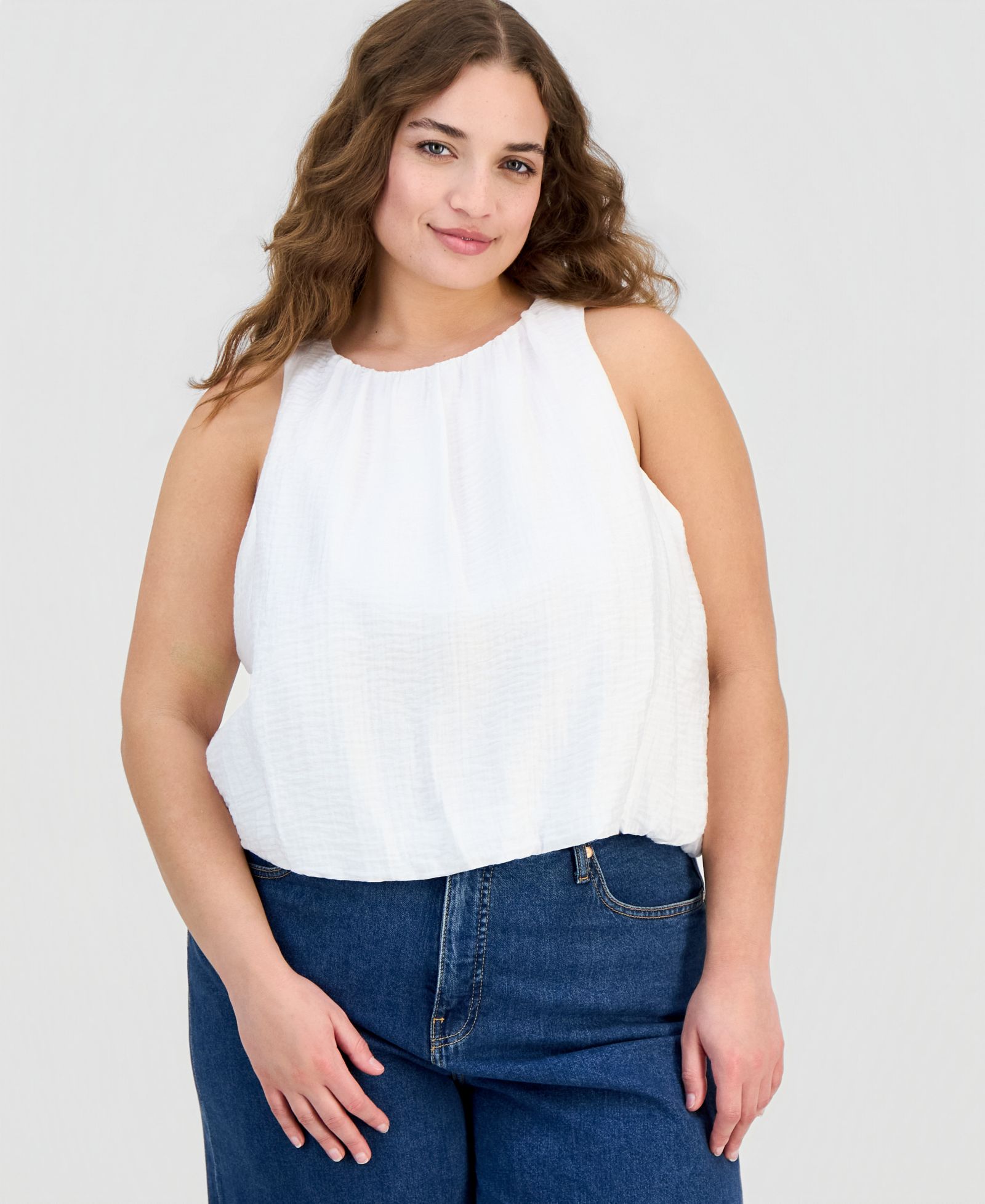 Женский топ On 34th Trendy Plus Solid Bubble-Hem Round-Neck Tank
