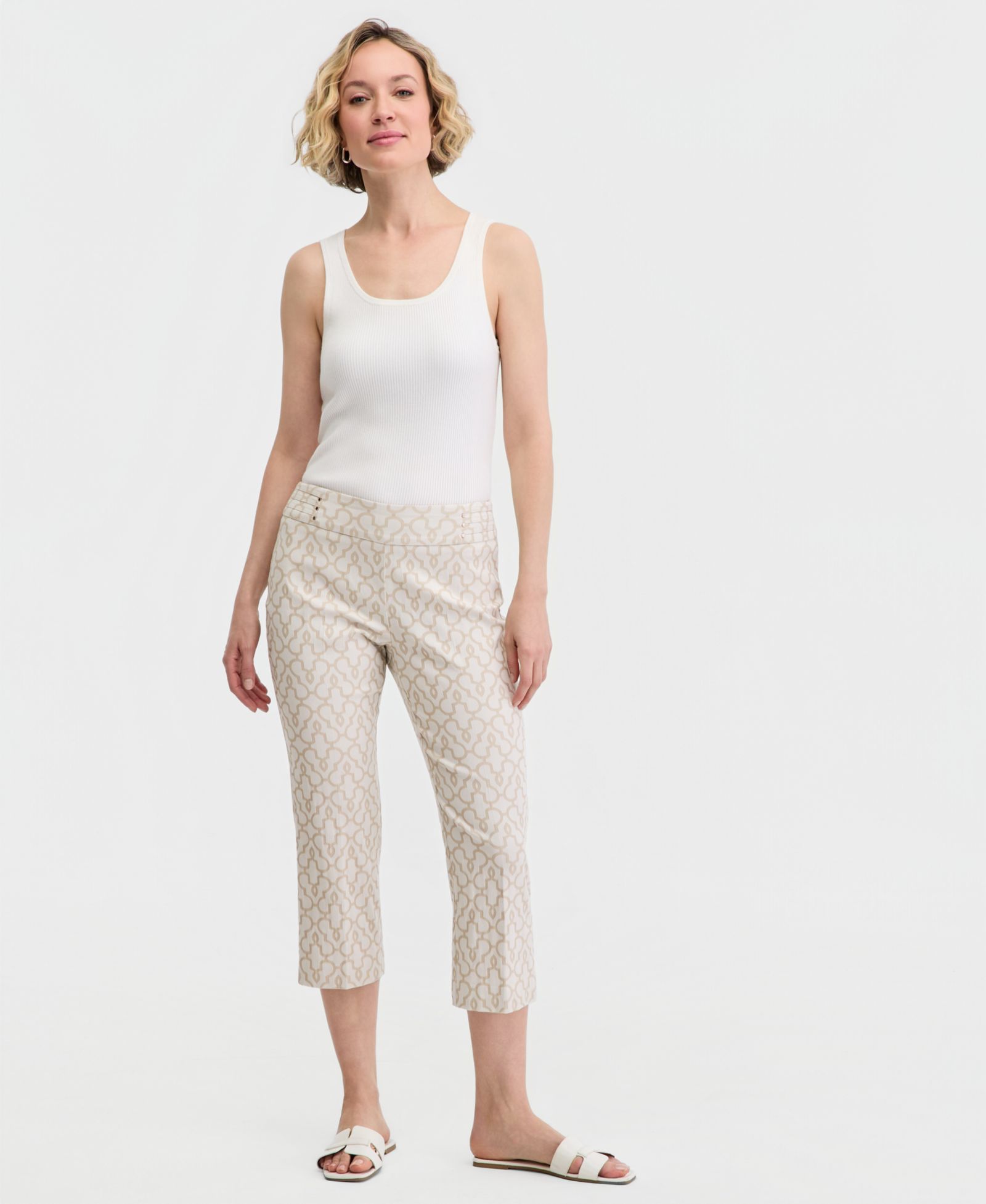 JM Collection Women's Jacquard Mid-Rise Pull-On Capri Pants, Macy's Exclusive