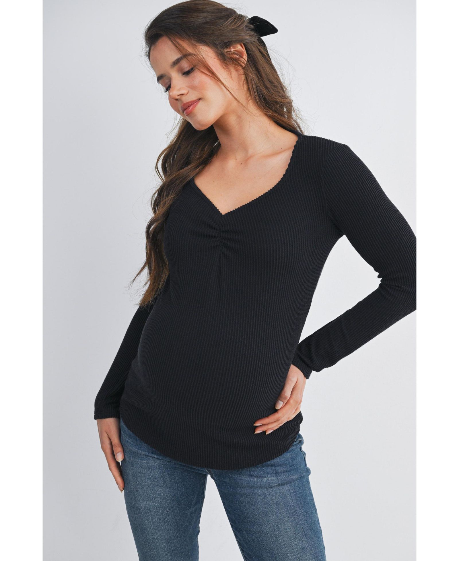 Топ Hello Miz Maternity Long Sleeve Ribbed Sweetheart Neck