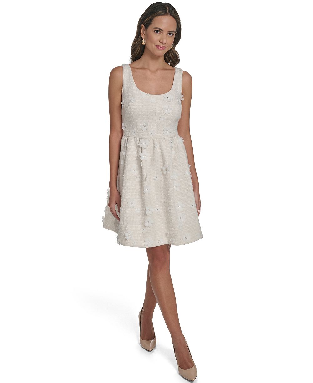 Eliza J Petite Scoop Neck Short Dress