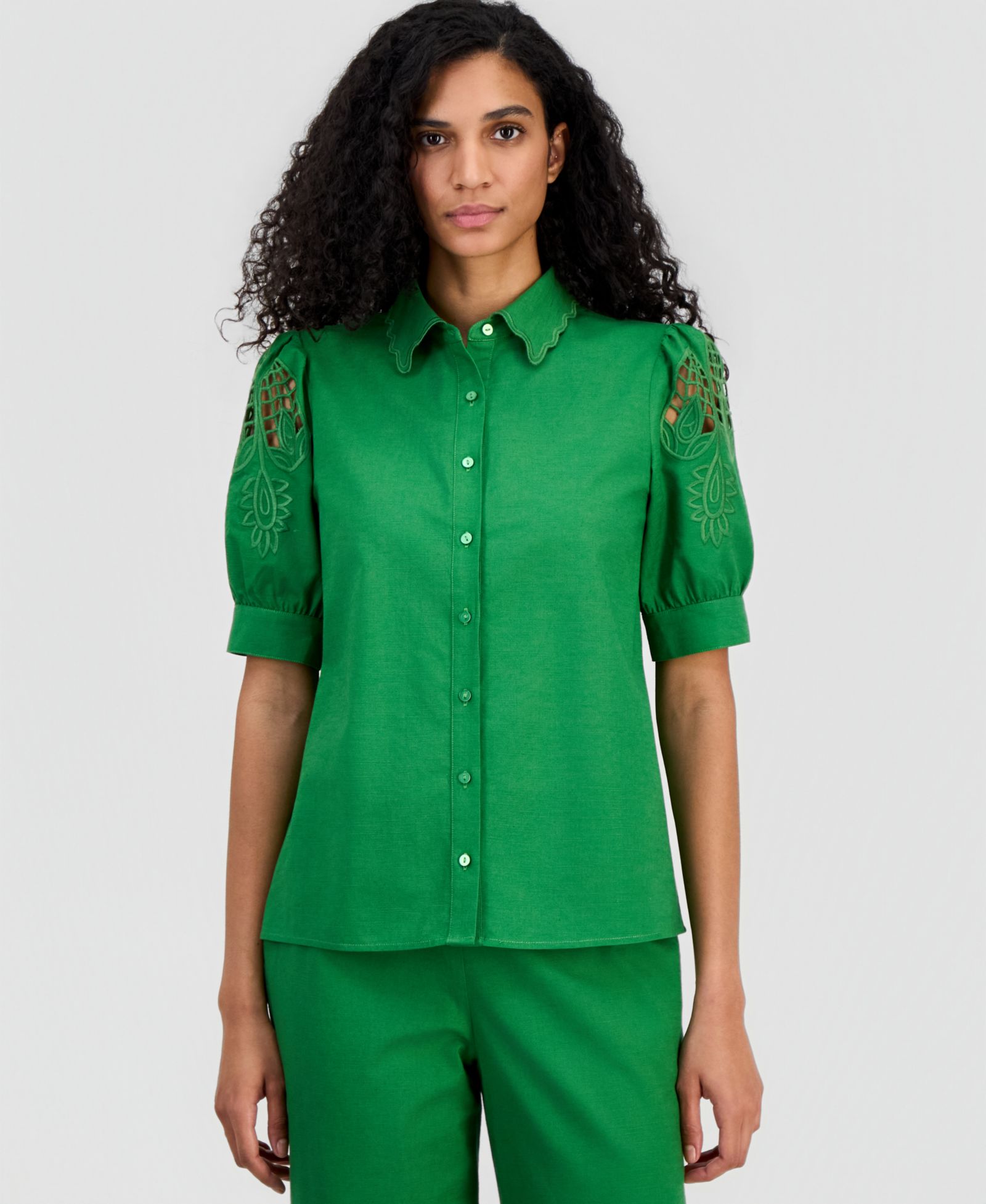 Женская блузка T Tahari Embroidered Puffed-Sleeve