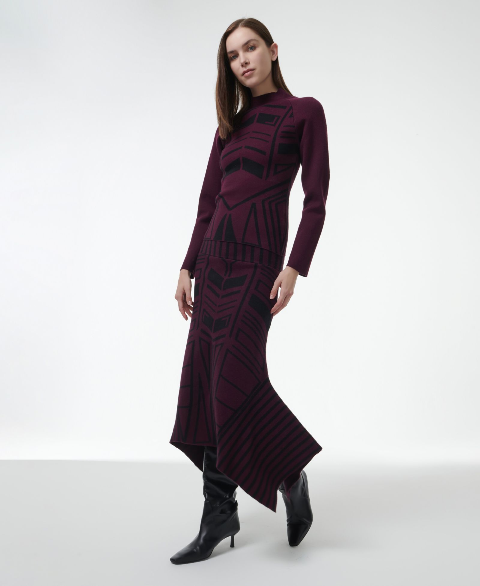 Leem Women's Geometric Jacquard Fitted Knit Top