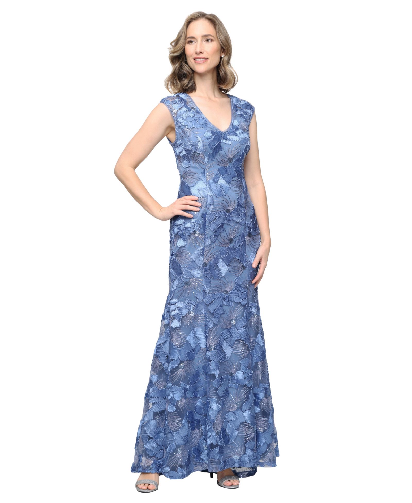 Женское вечернее платье Alex Evenings Sleeveless V-Neck Soutache Ball Gown