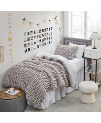 Whiteout gray