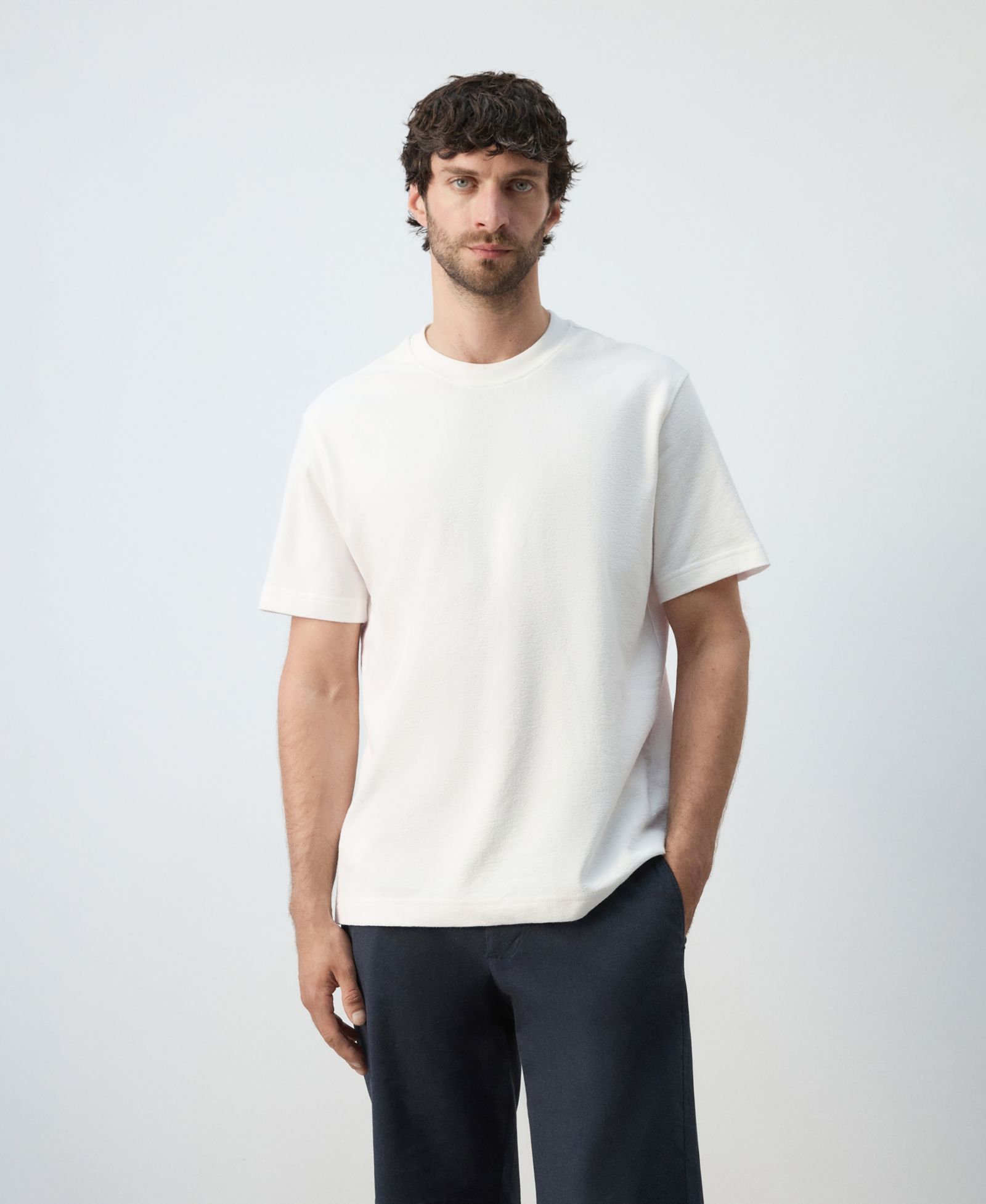 Мужская футболка Mango Regular Fit