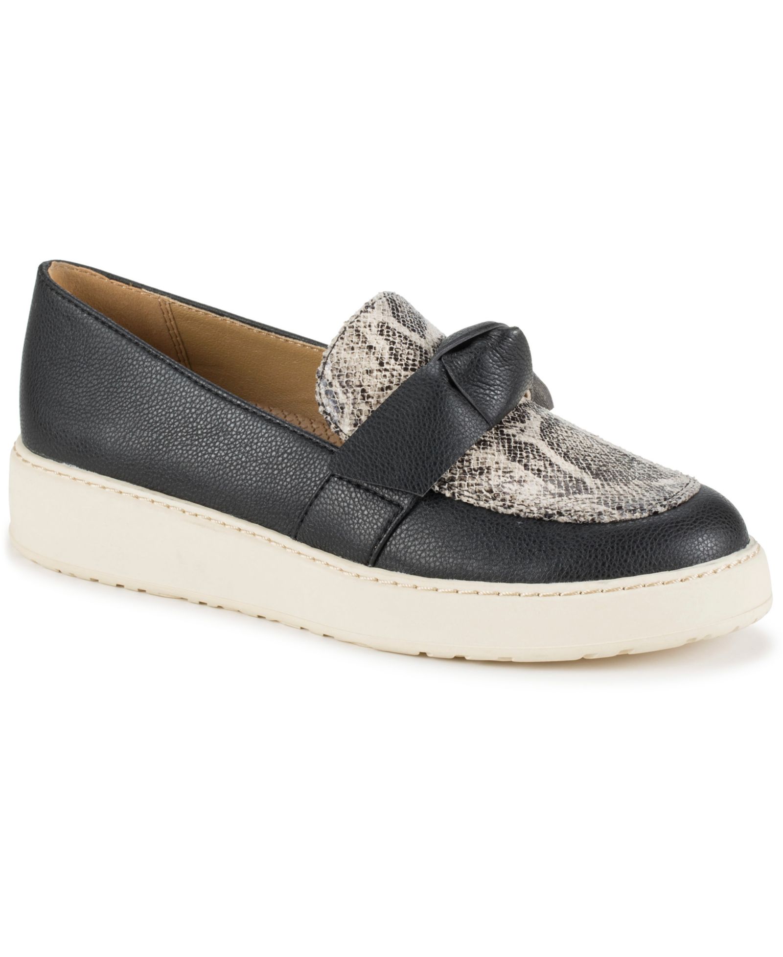 Baretraps Women's Ferdana Slip-On Loafers