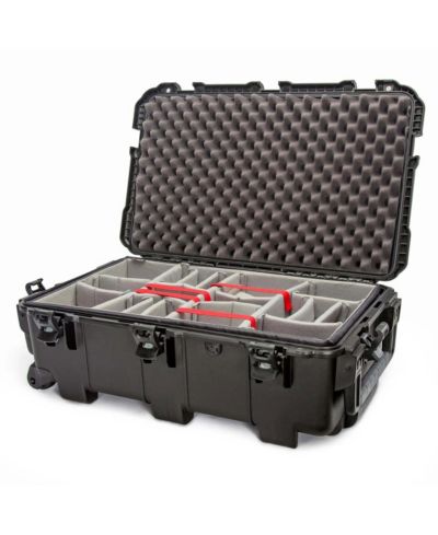 Nanuk 962 Wheeled Waterproof Hard Case with Padded Divider