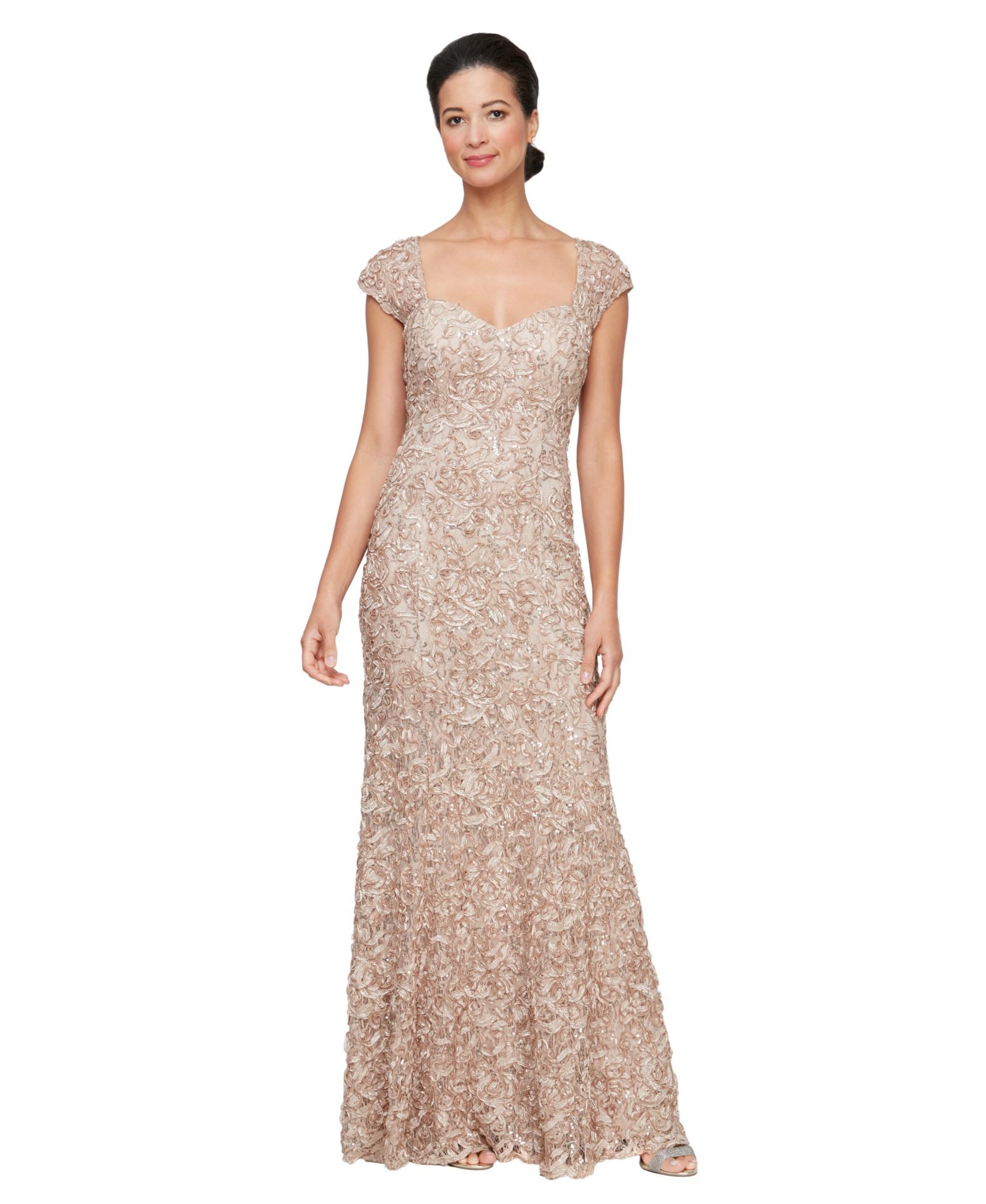 Вечернее платье Alex Evenings Petite Soutache Sweetheart Neck Ball Gown