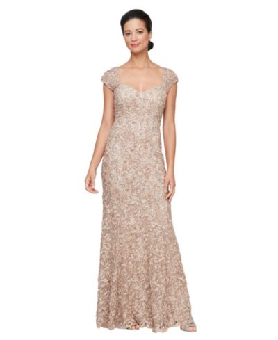 Вечернее платье Alex Evenings Petite Soutache Sweetheart Neck Ball Gown