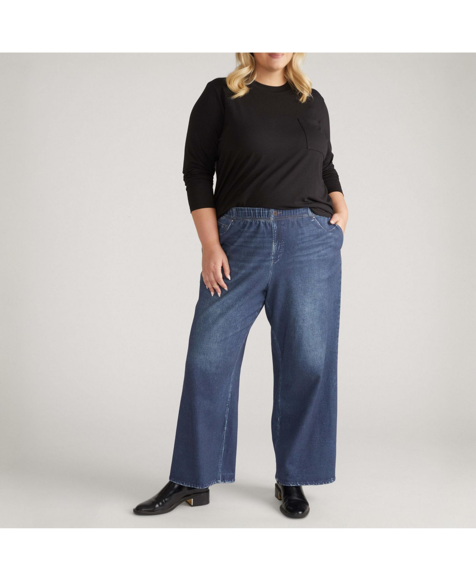Universal Standard Plus Size Wide Leg Sweatpant Jeans