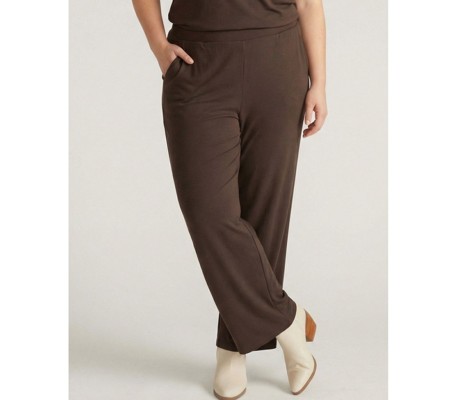 Universal Standard Plus Size TravelKnit Relaxed Pants