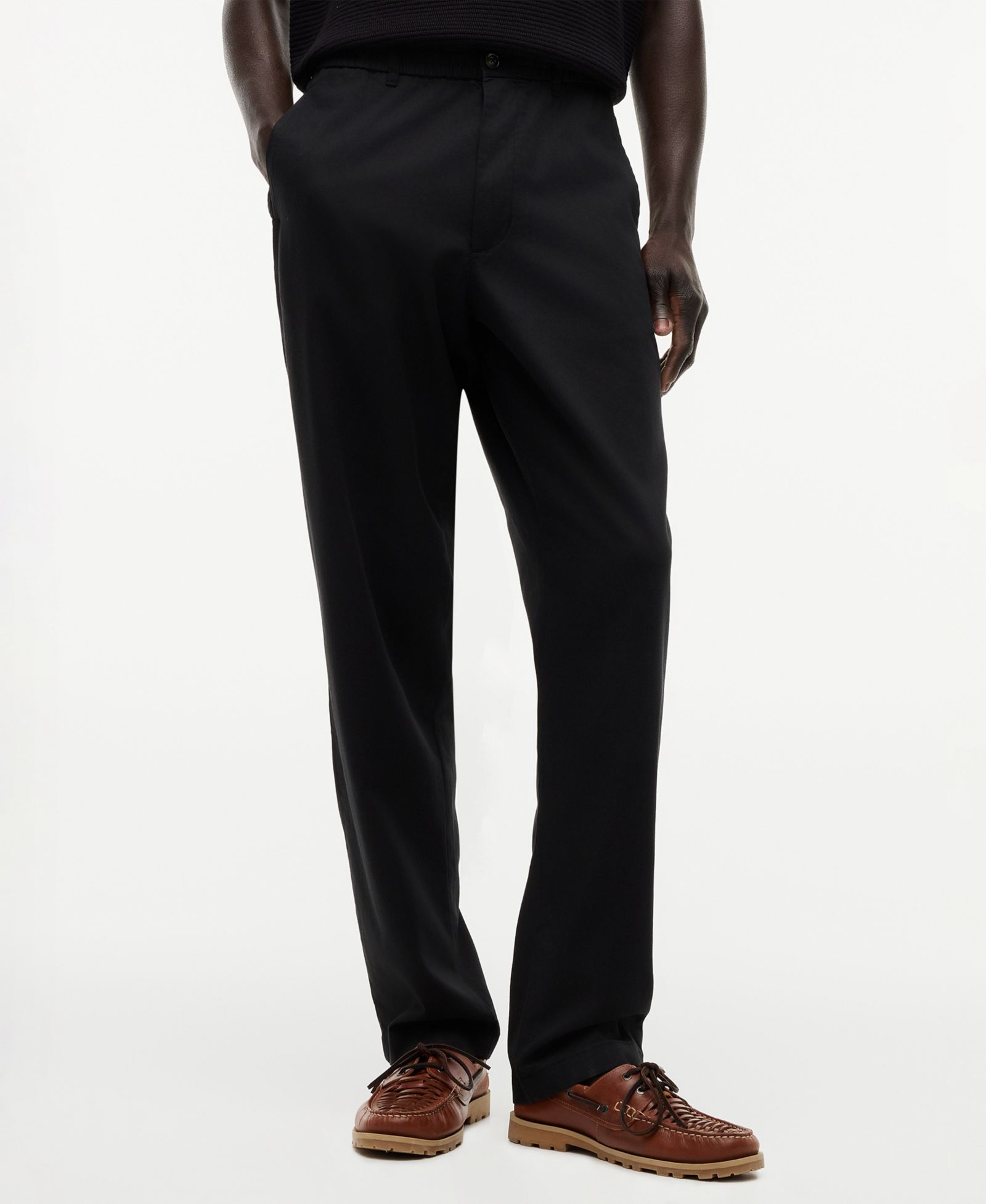Tommy Hilfiger Men's Dover Regular-Fit Elastic Waist Chino Pants